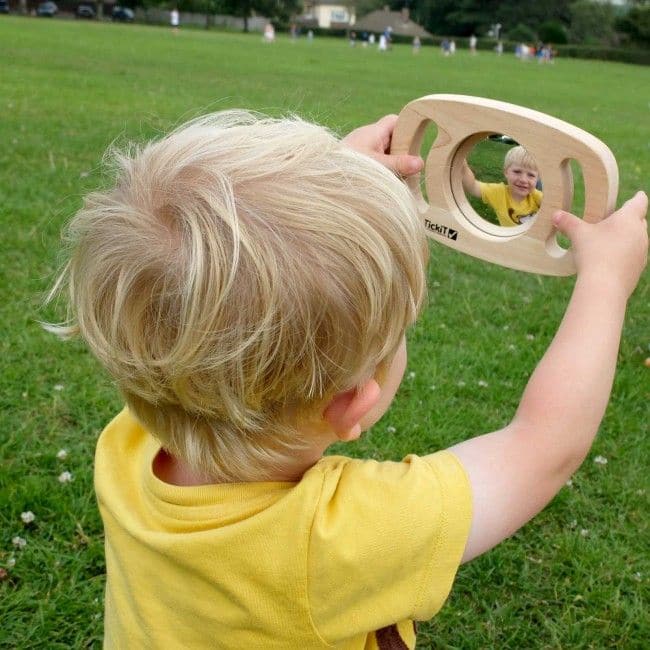 Miroir Convex/concave TickiT - 18,5x12 Cm - En Bois Pour Enfants - Dès 12 Mois
